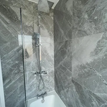 Hébergement de vacances Entire Place In Leeds Sleeps 6