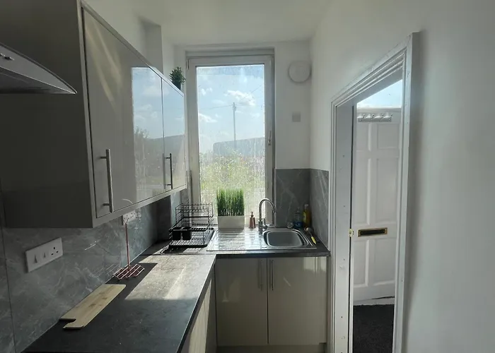 Hébergement de vacances Entire Place In Leeds Sleeps 6 *