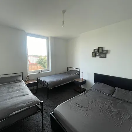 Entire Place In Leeds Sleeps 6 Leeds (West Yorkshire)